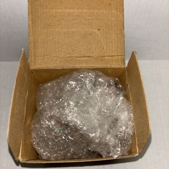 Charming Tails Silvestri Mice Sledding on a Leaf Figurine Dean Griff Rare Item - Picture 9 of 12